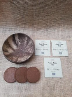 Grow-Grow Nut, Starterpaket, 1x Kokosnuss-Schale + 3x Bio-Saatgut (Brokkoli, Radieschen & Rucola) + 3x Kokoserde-Ziegel 14 Grow-Grow Nut, Starterpaket, 1x Kokosnuss-Schale + 3x Bio-Saatgut (Brokkoli, Radieschen & Rucola) + 3x Kokoserde-Ziegel -SaatWelt Verkäufe grow grow nut starterpaket2